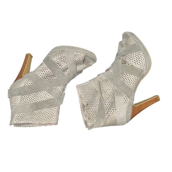 Restricted Gray Leather Booties Size 9 - Picture 4 of 5